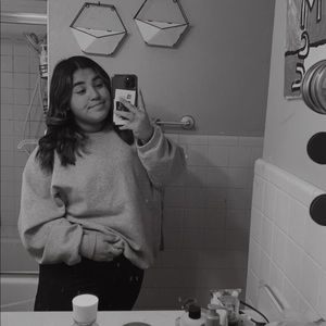 Meet your Posher, Natalie